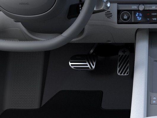 Set sportskih papučica, LHD